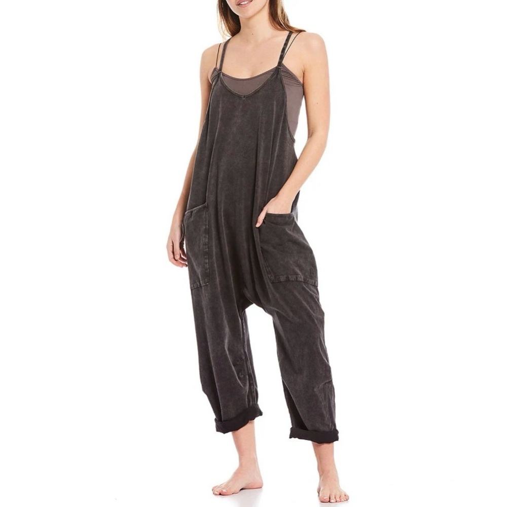 FP Movement Sleeveless Scoop Neck Ankle Length Patch Pocket Hot Shot Onesie SZ S